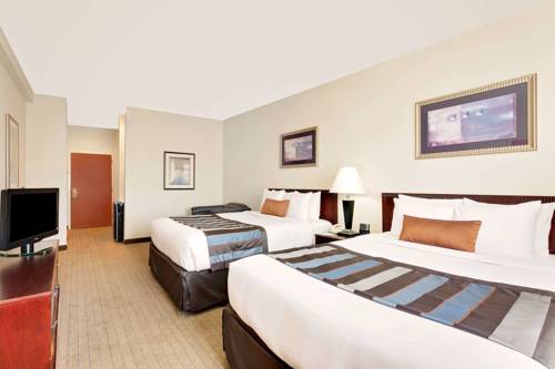 Wingate By Wyndham - Destin Fl in Destin FL 50